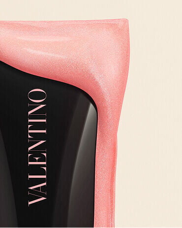 Valentino Born in Roma Perfumed Body Shimmer