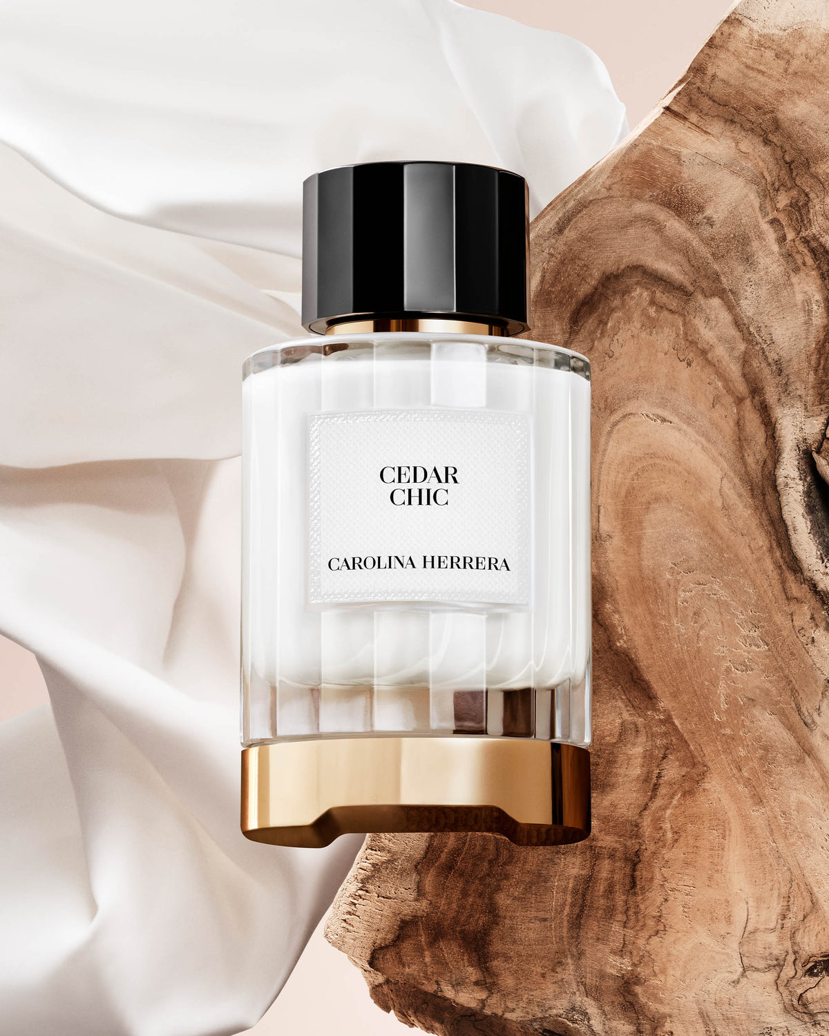 Carolina Herrera Cedar Chic Eau de Parfum