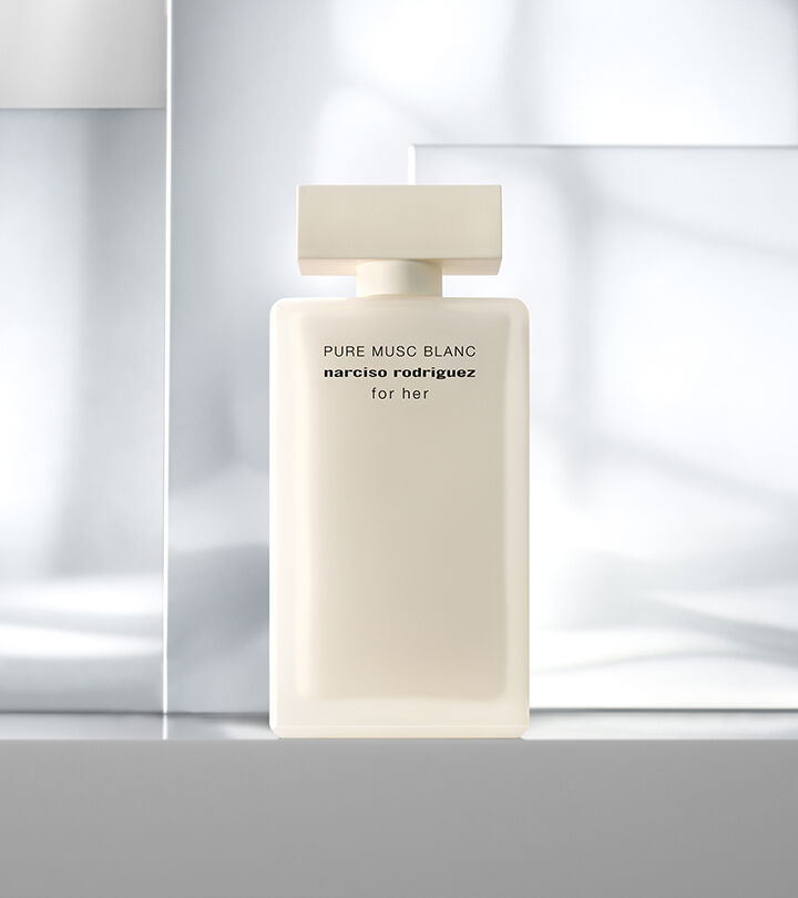 Narciso Rodriguez for her pure musc blanc Eau de Parfum Intense