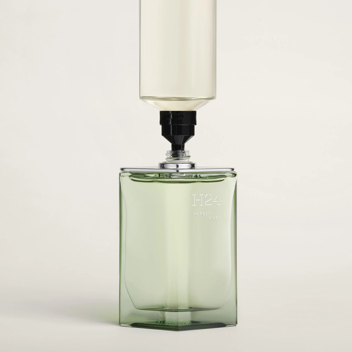 Hermès H24 Herbes Vives Eau de parfum travel spray and refill