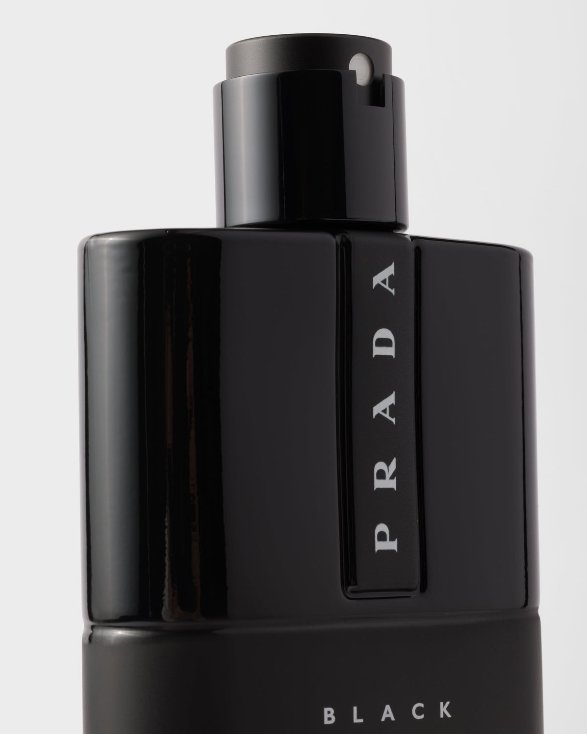 Prada Luna Rossa Black EDP