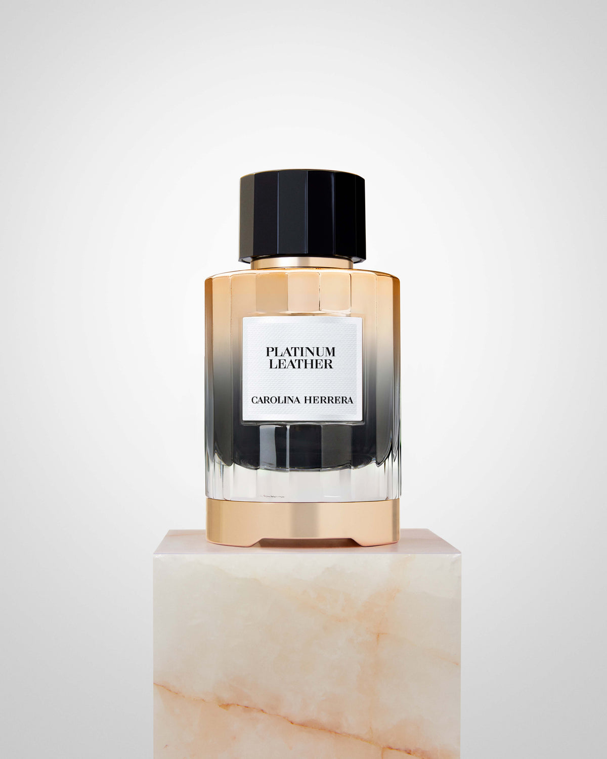 Carolina Herrera Platinum Leather Eau de Parfum