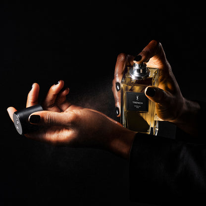 Yves Saint Laurent Trench - Le Vestiaire des Parfums